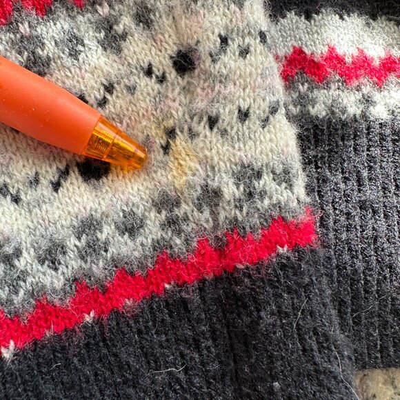 Talbots Sweater Womens P Red Gray Black Fair Isle Cardigan Lambswool Button Up - Picture 8 of 8